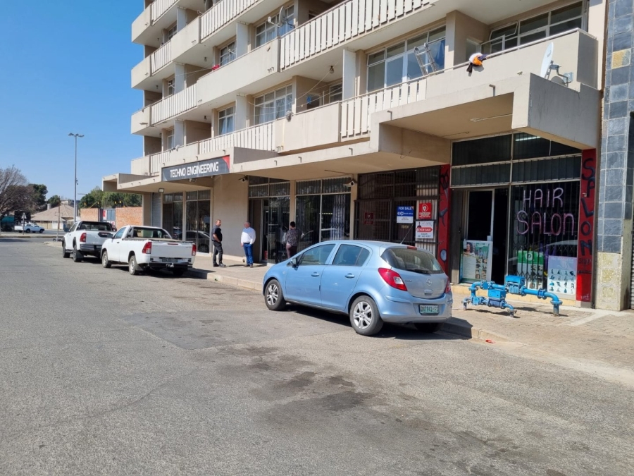 3 Bedroom Property for Sale in Bloemfontein Free State